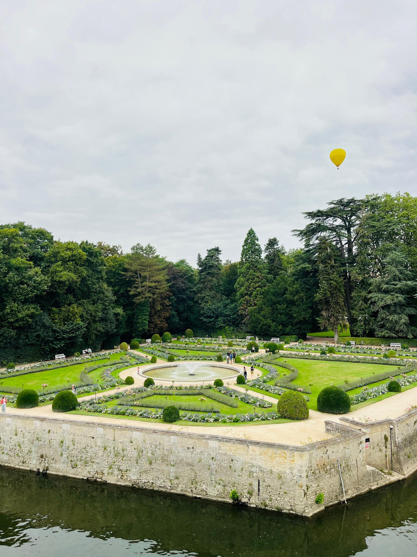Castillos del Loira: Un Viaje al Corazón de la Realeza Francesa
