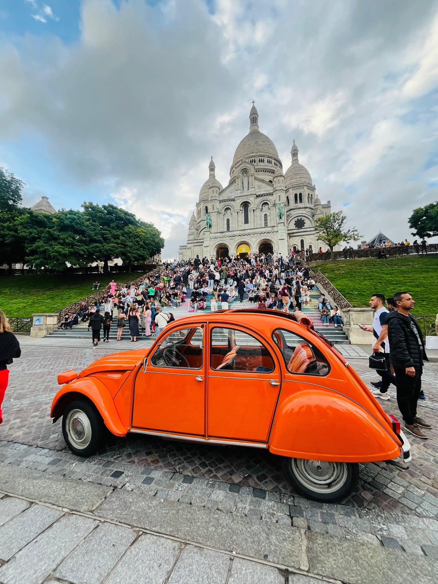 Descubre París en un Día: El Tour Más Completo en Vehículo Privado
