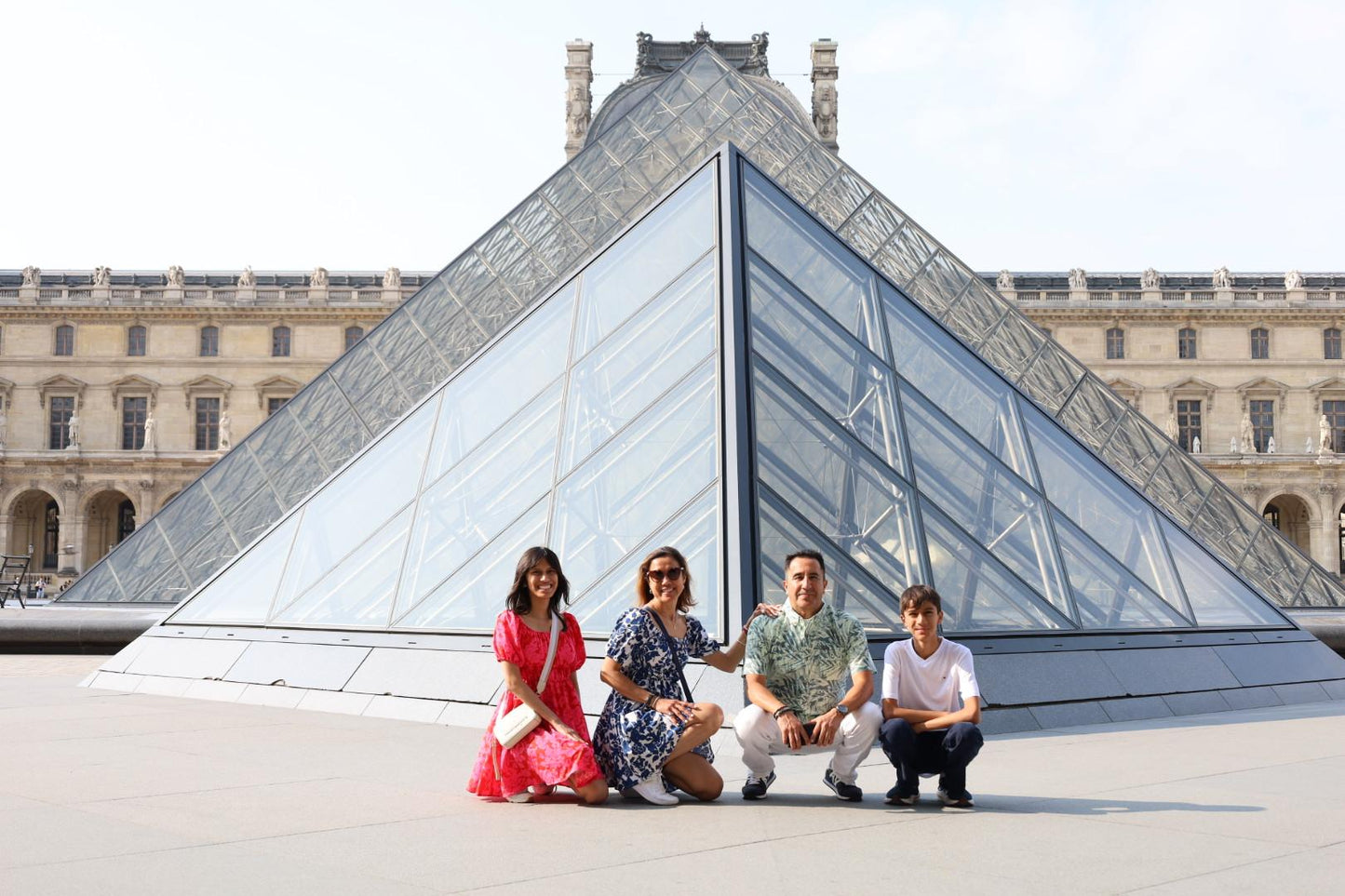 Descubre París en un Día: El Tour Más Completo en Vehículo Privado
