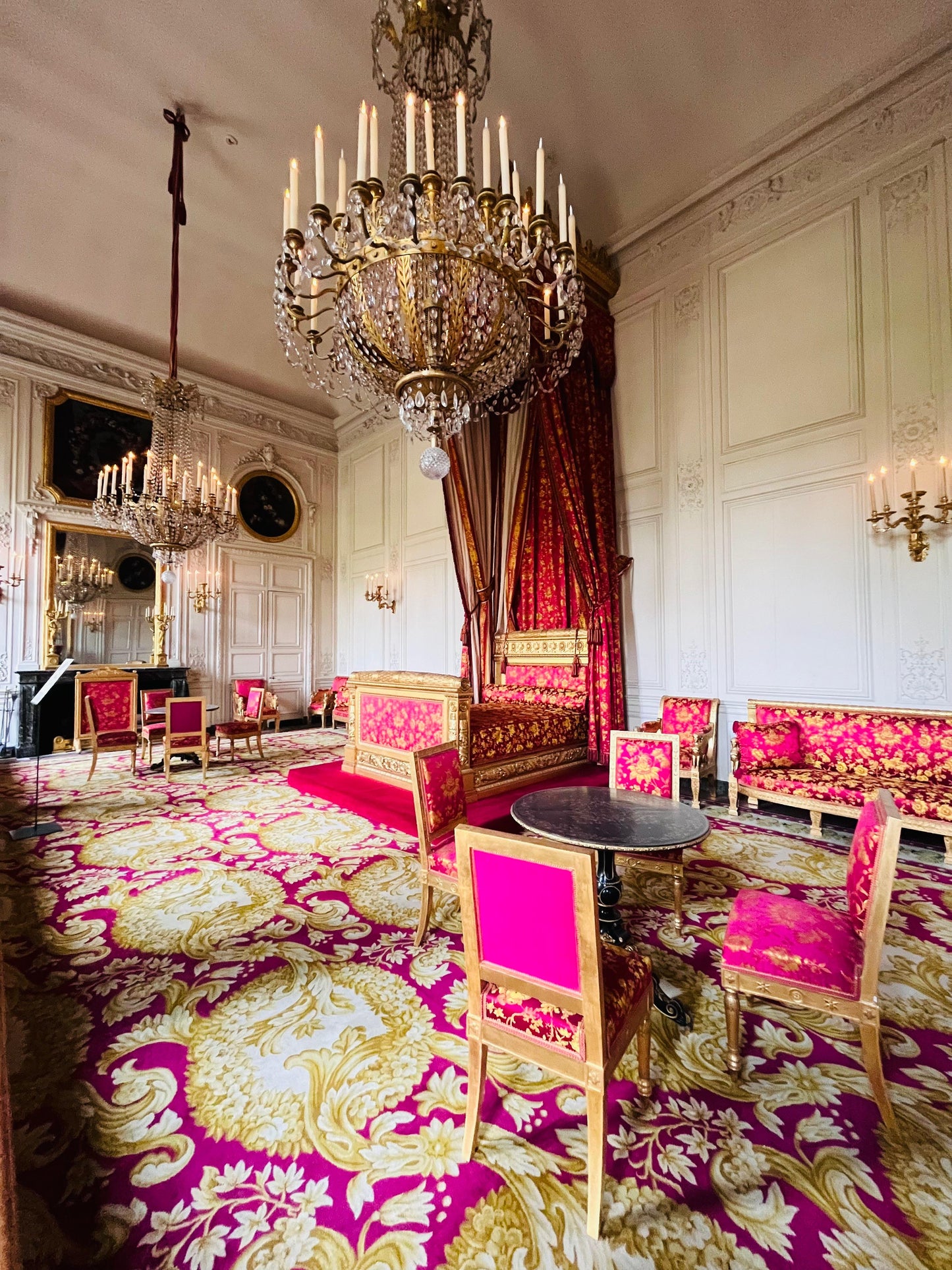 Visita al Palacio de Versalles con traslado desde París